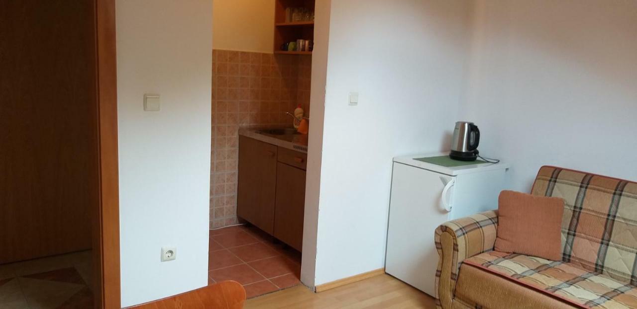 Apartman & Sobe Orhideja Smoljanac Ngoại thất bức ảnh