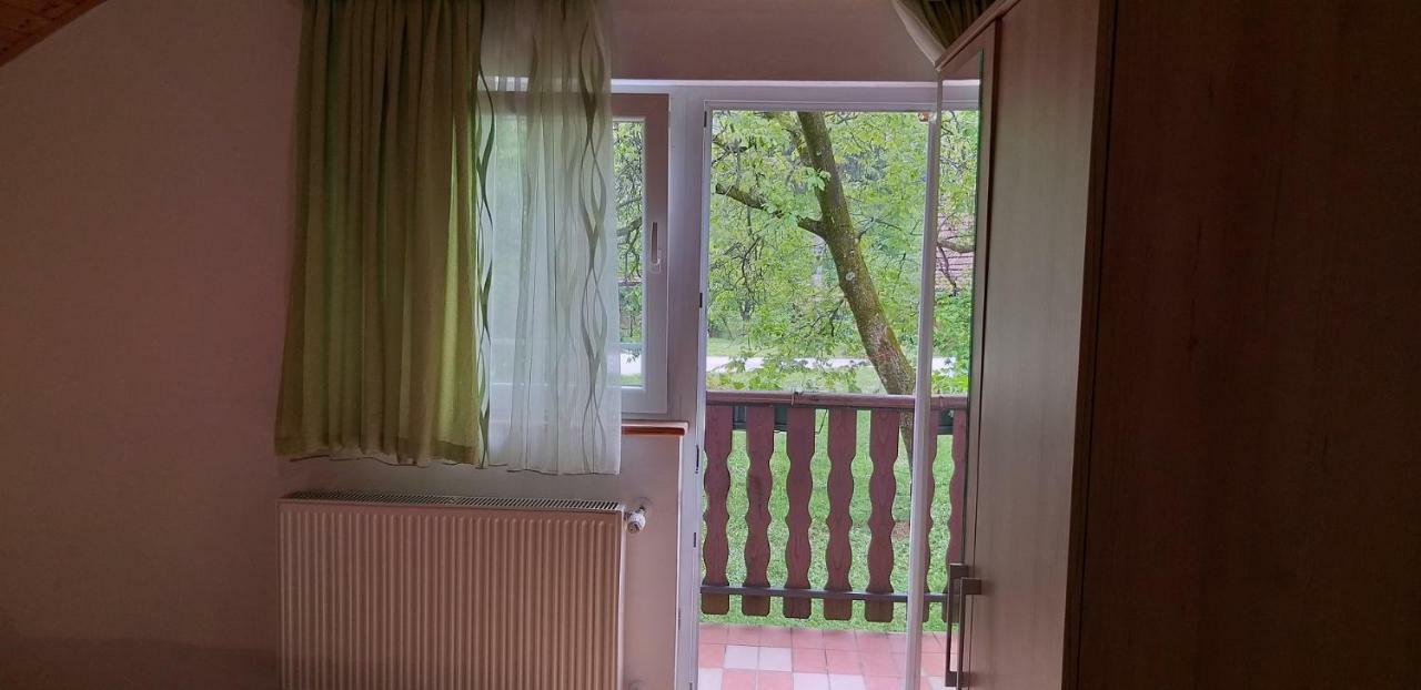 Apartman & Sobe Orhideja Smoljanac Ngoại thất bức ảnh